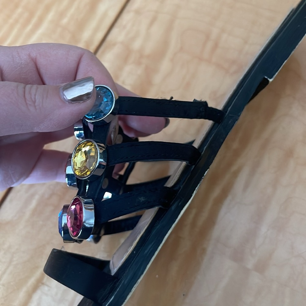 As Pictured - image 5